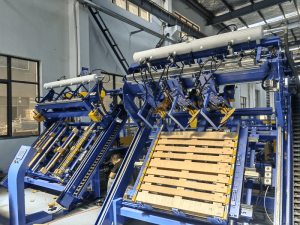 Parceria Comercial Queniana com a PalletMach para Solução Automática de Paletes de Madeira